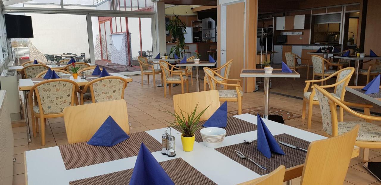 Hotel Habana Aalen Extérieur photo